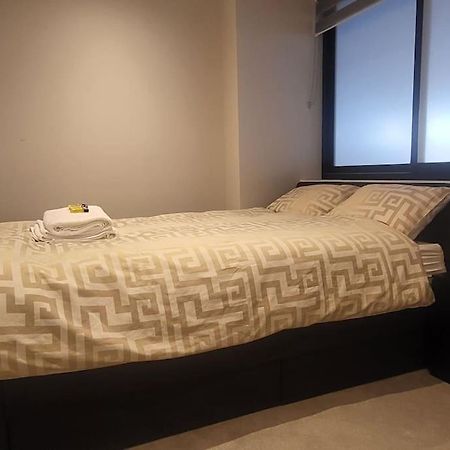 Entire Reigate Apartment Hosted By Pius Exterior foto
