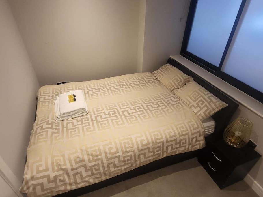 Entire Reigate Apartment Hosted By Pius Exterior foto